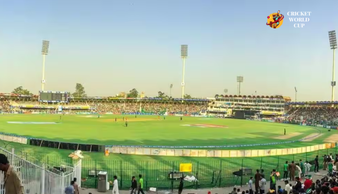 Gaddafi Stadium Lahore Pitch ReportT20, ODI, Tests